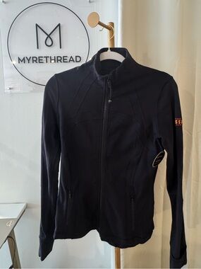 Black Lululemon Define Jacket Size 8 - Good Condition